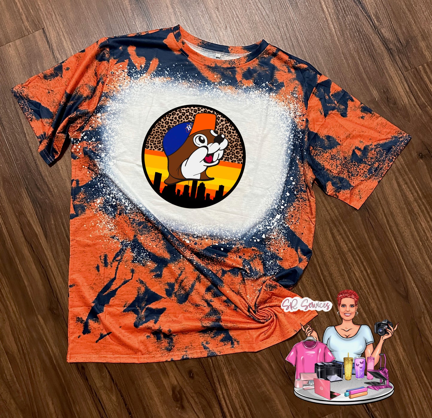 Buc-ee's Astros Leopard Bleached T-Shirt